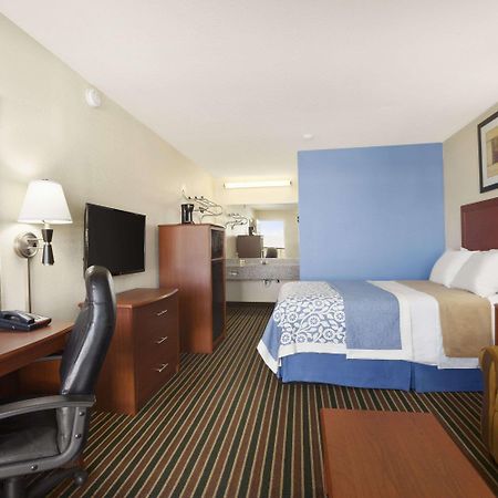 Days Inn By Wyndham Champaign/Urbana Extérieur photo