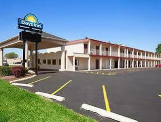 Days Inn By Wyndham Champaign/Urbana Extérieur photo
